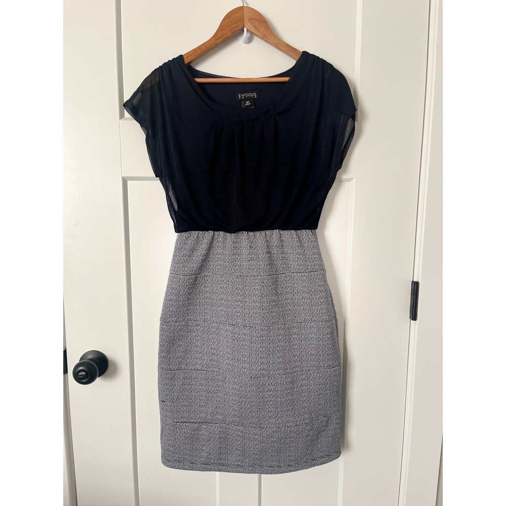 Enfocus Petite Black Sheer Sleeve Textured Sheath Dress Size 6P